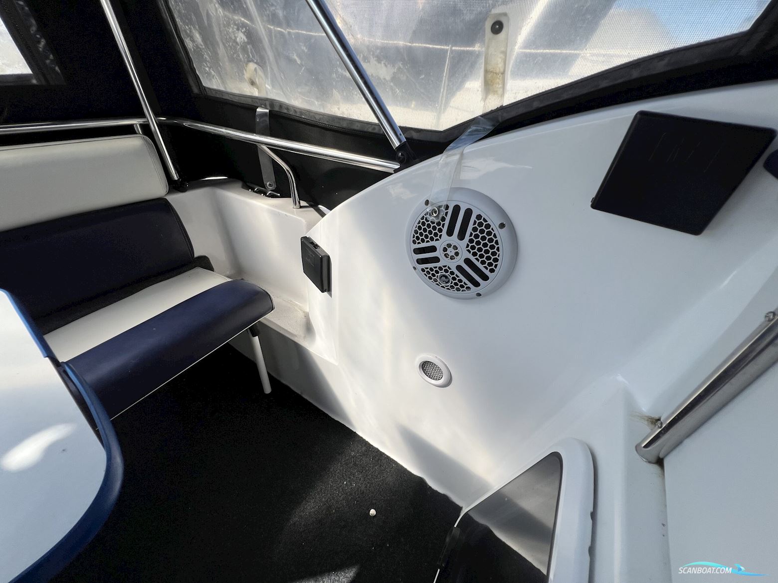 Whittley 2165 Cruiser