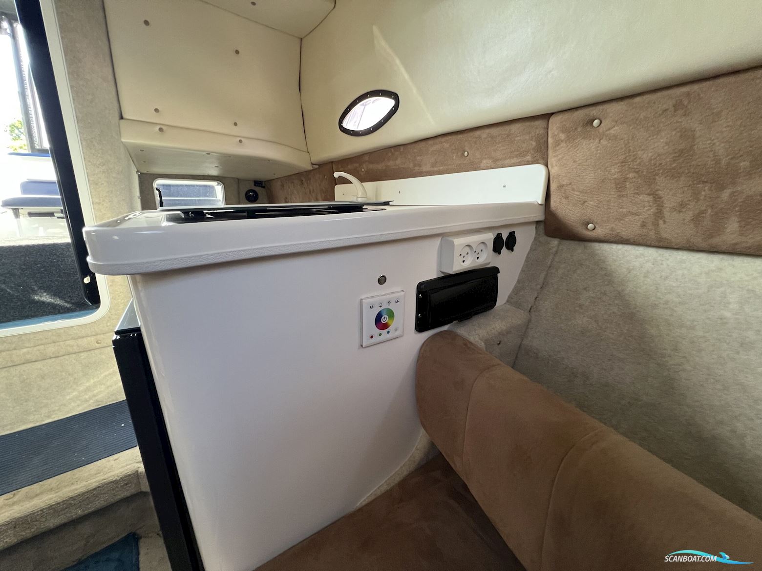 Whittley 2165 Cruiser