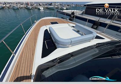 Wia 520 HT Motorboat 2025, with EPROPULSION I-40 engine, France