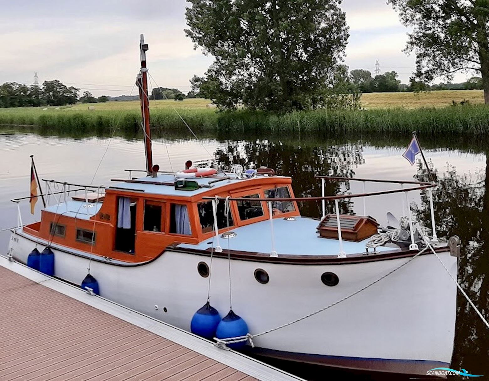 William Osborne Littlehampton Motorboat 1936, with Leyland-Diesel engine, Germany