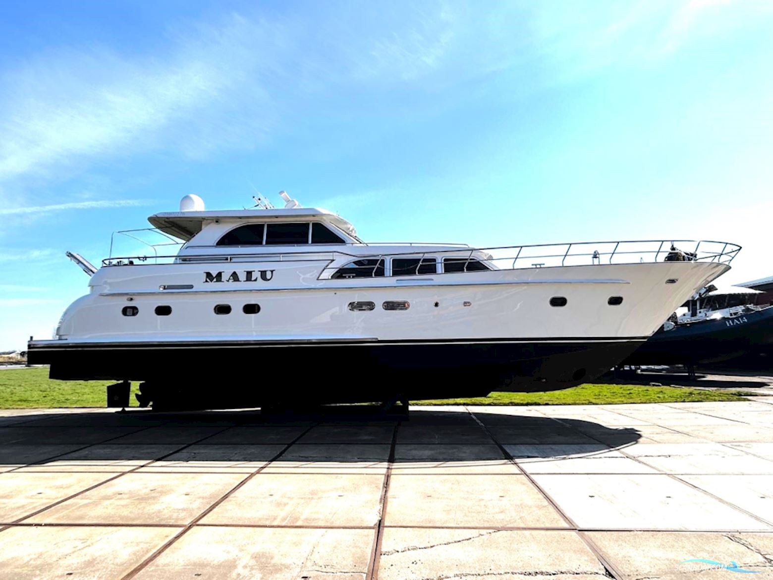 Wim Van Der Valk Continental 1960 Motorboat 2006, with Volvo Penta engine, The Netherlands