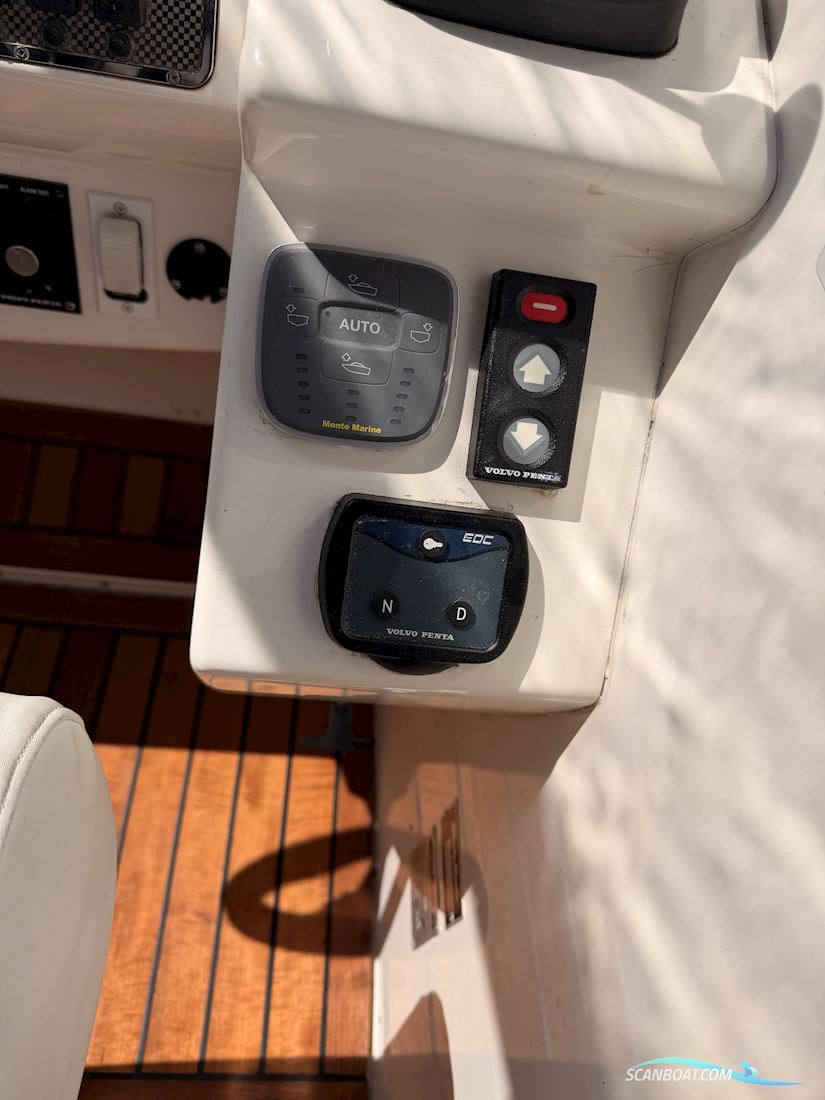 Windy 28 Ghibli