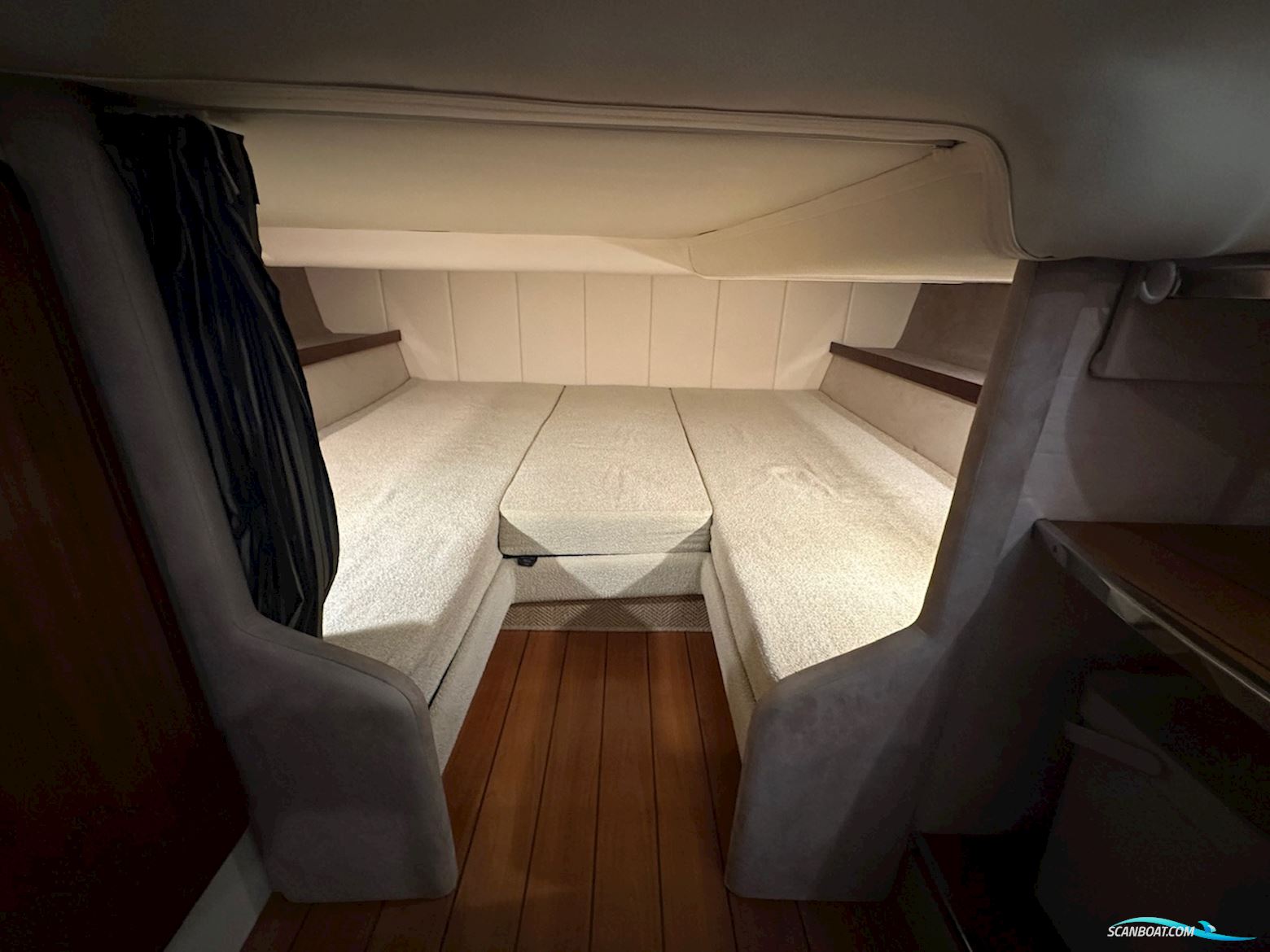 Windy 32 Grand Tornado