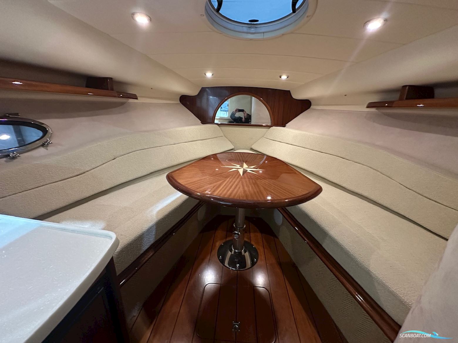 Windy 32 Grand Tornado