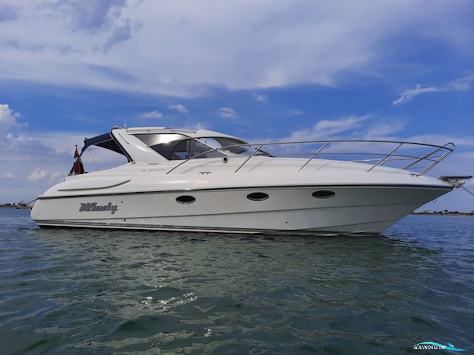 Windy 32 HT Scirocco Motorboat 2004, with Volvo Penta engine, Denmark