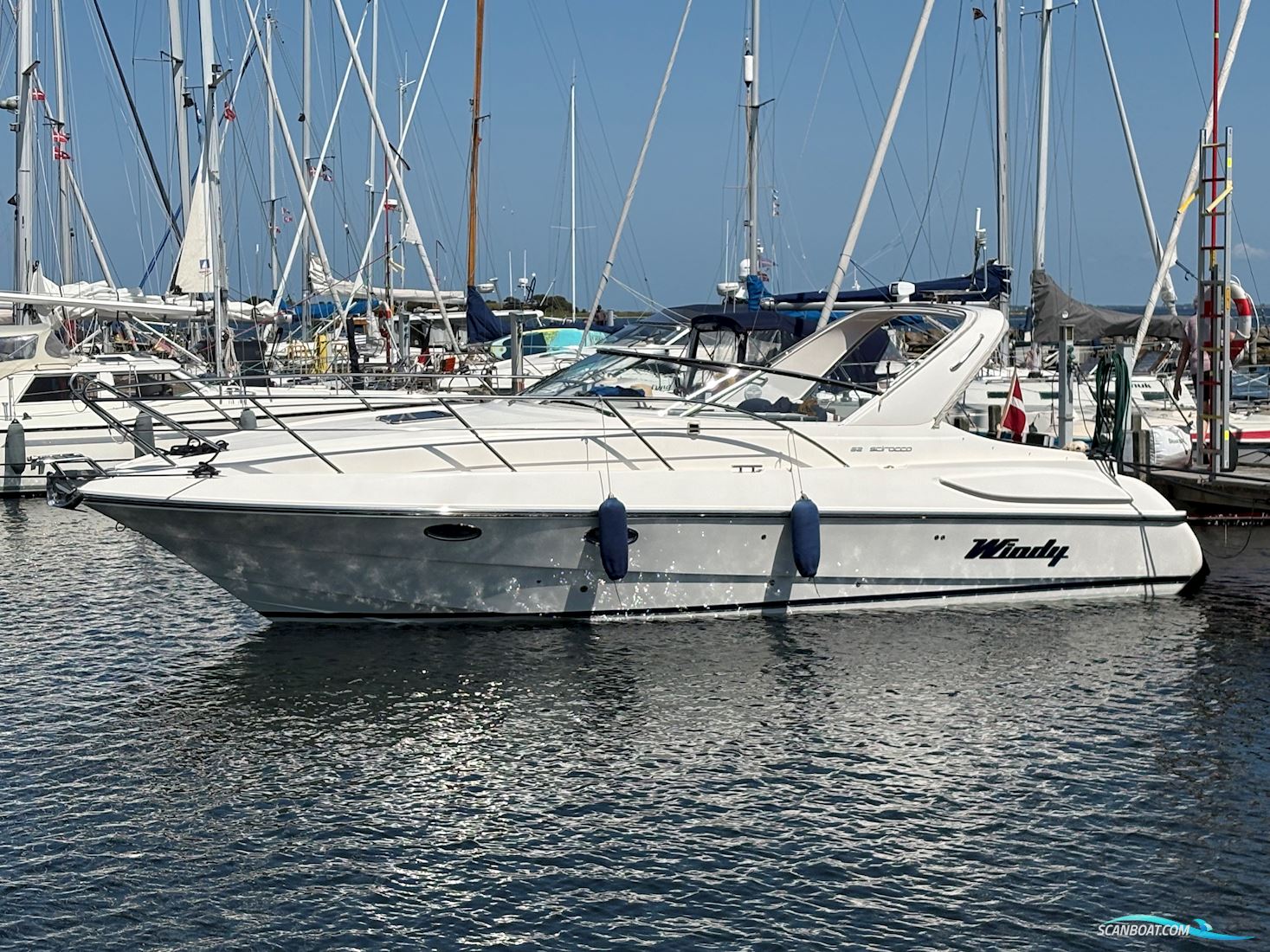 Windy 32 Scirocco Motorboat 2004, with Volvo Penta KAD 300 engine, Denmark