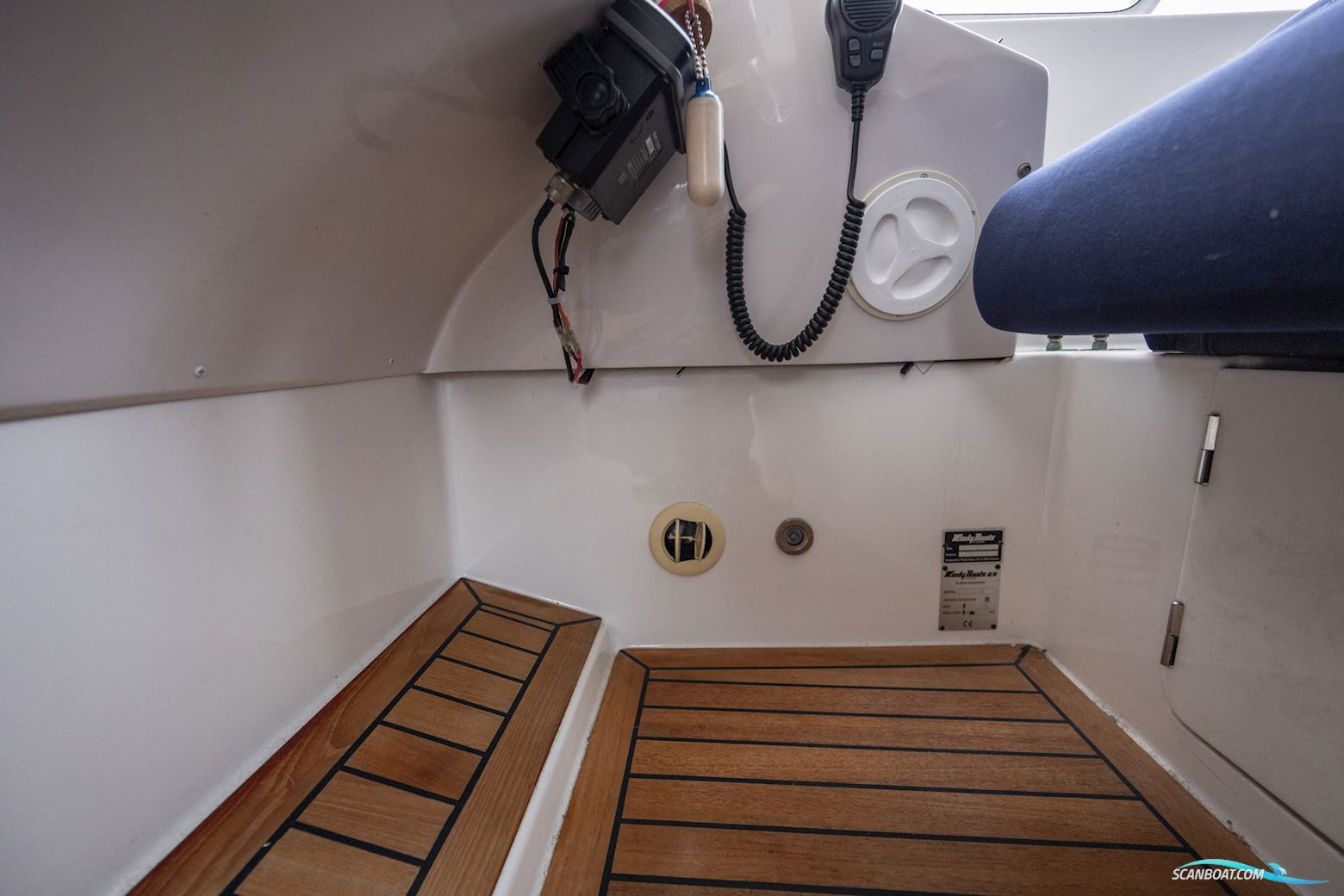 Windy 37 Grand Mistral HT (2008) | 410h | Twin Volvo Penta KAD300 | Immaculate Condition | One Owner