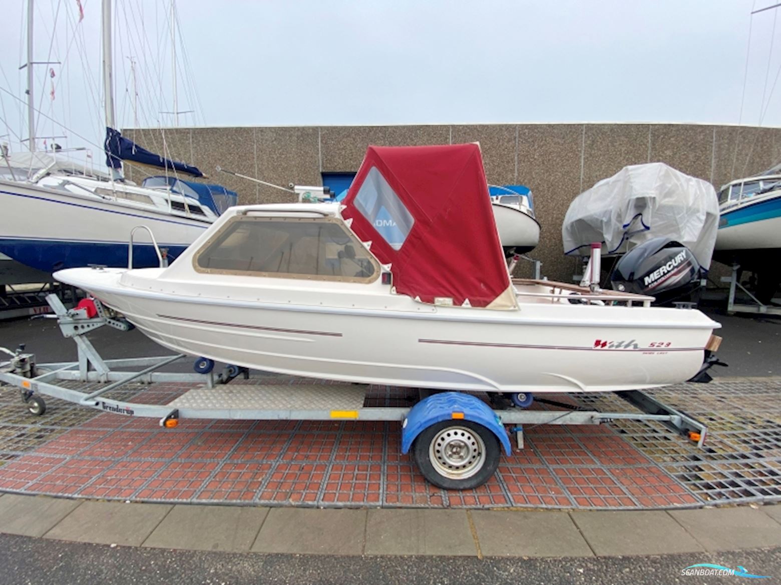 With 528 HT Hardtopbåd Motorboat 1996, with Mercury engine, Denmark