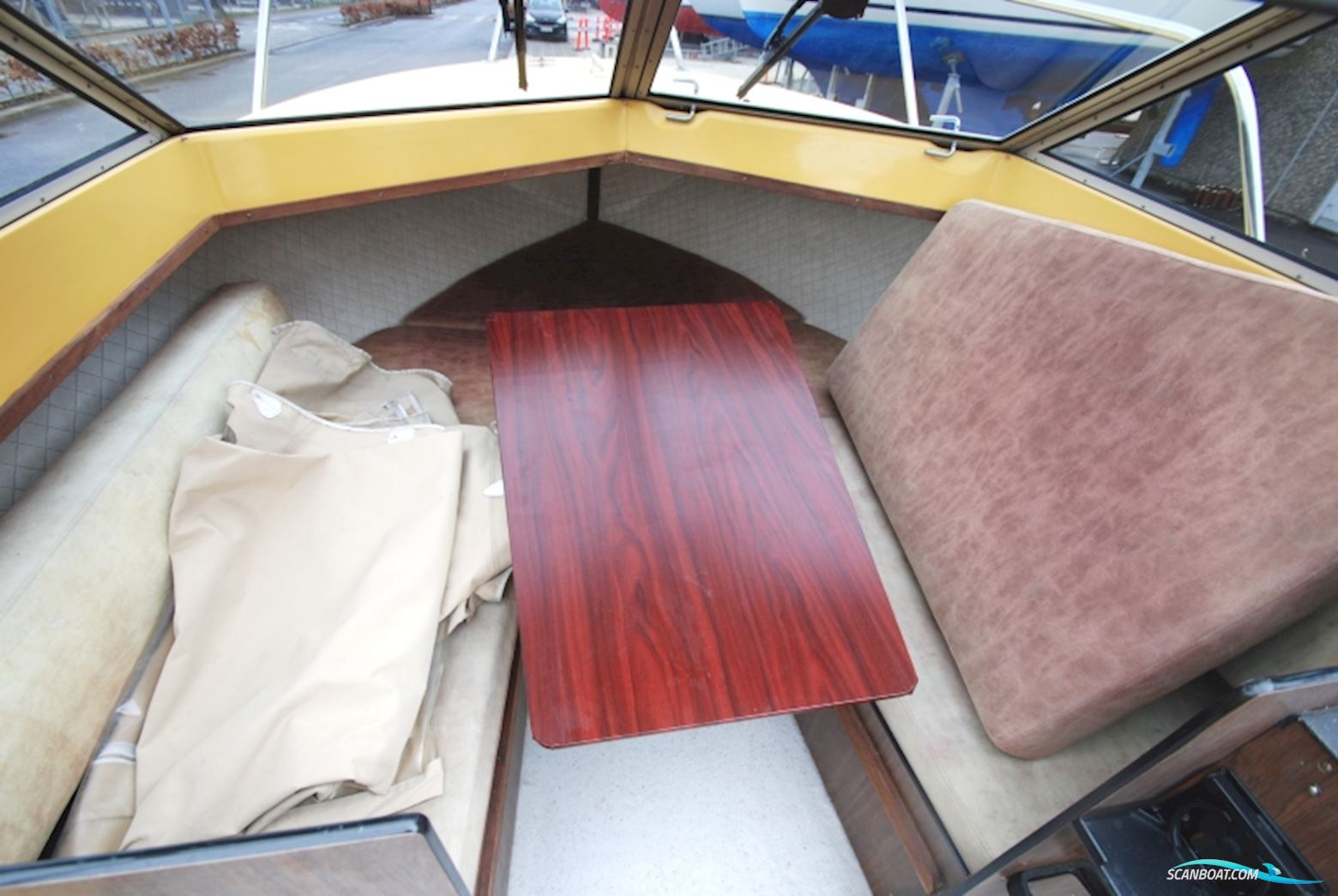 With Vital 20 Dromedille