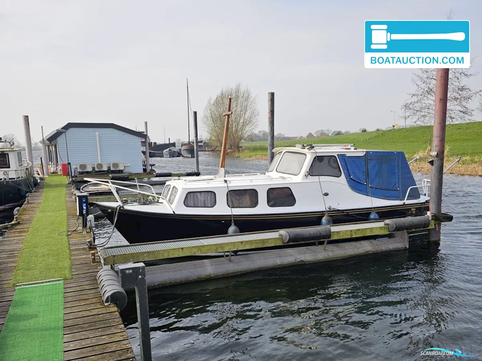 Woudenberg kruiser 720