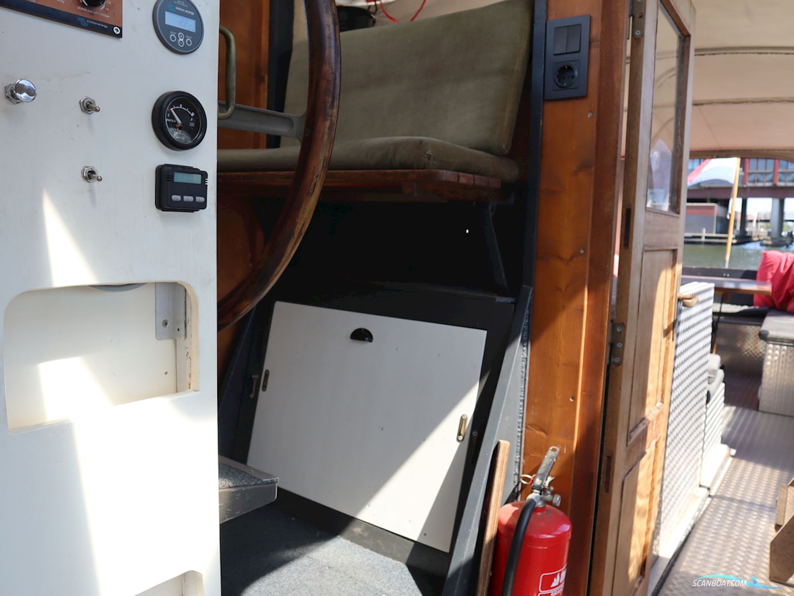 WSA vlet  Ex patrouille boot - Via Boatauction.com