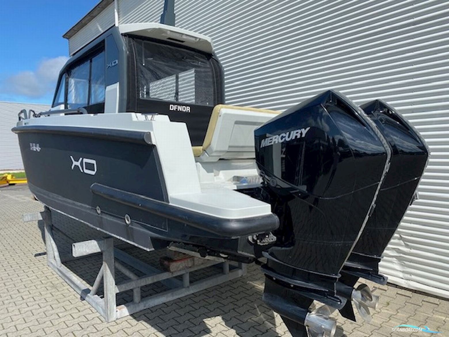 XO Boats Dfndr 9