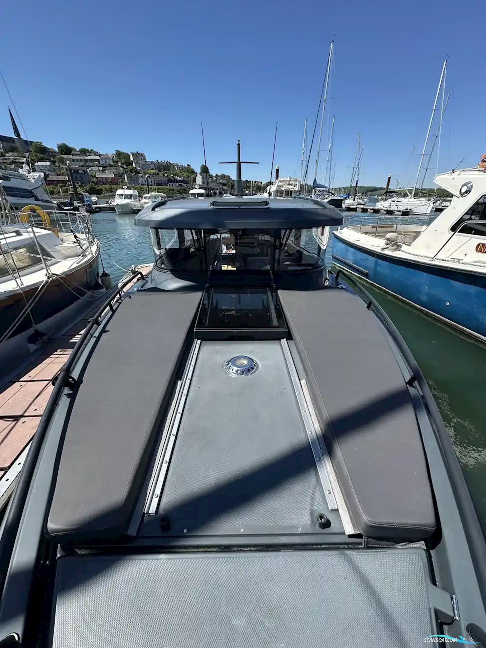XO Boats Explr 10 Sport +