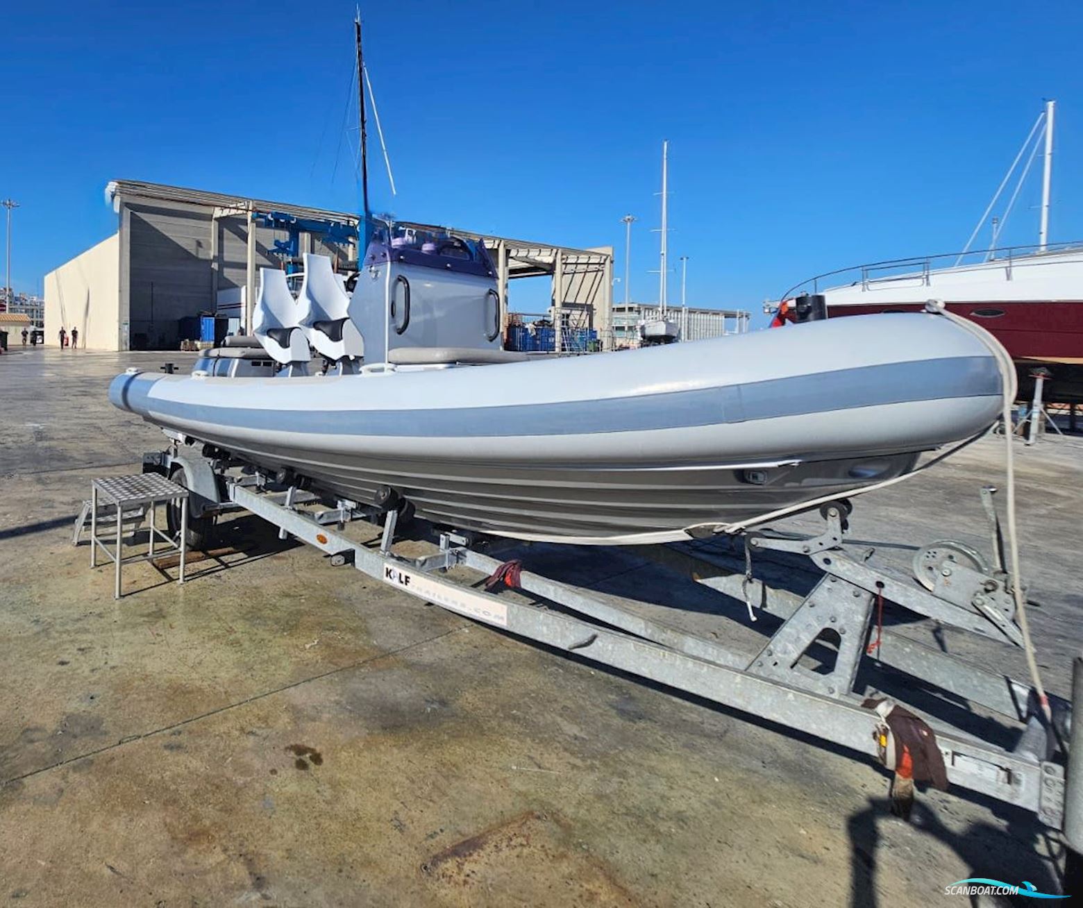 XTENDERS 6.3m Shuttle