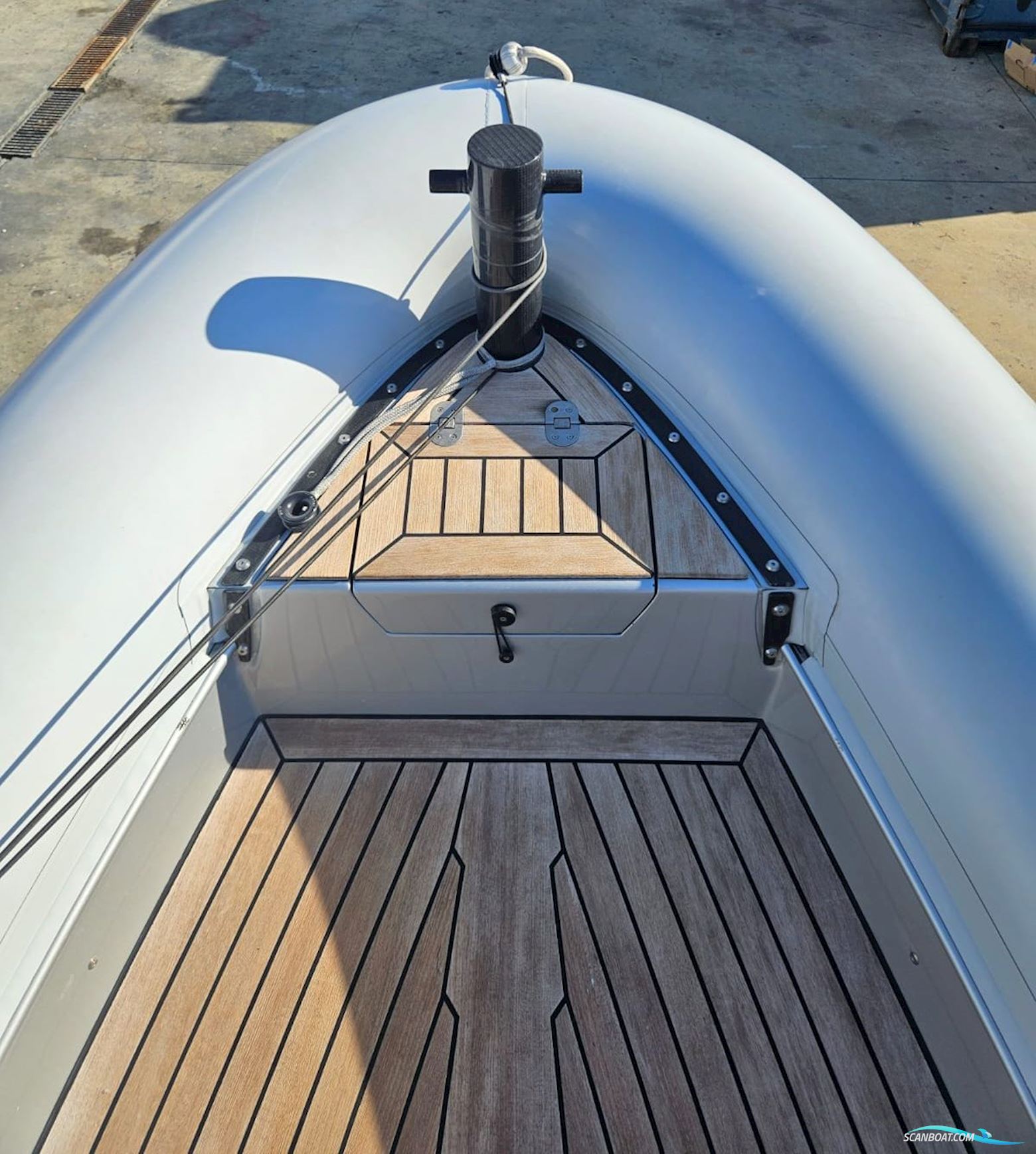 XTENDERS 6.3m Shuttle