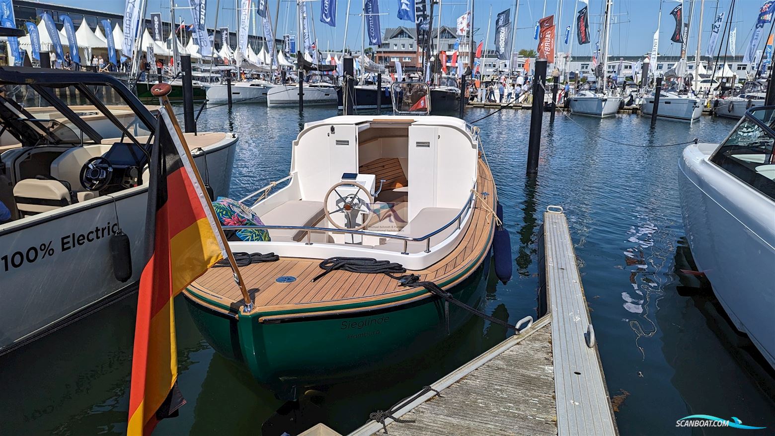 Yachtwerft Hamburg GmbH Elektro Tuckerboot 22f