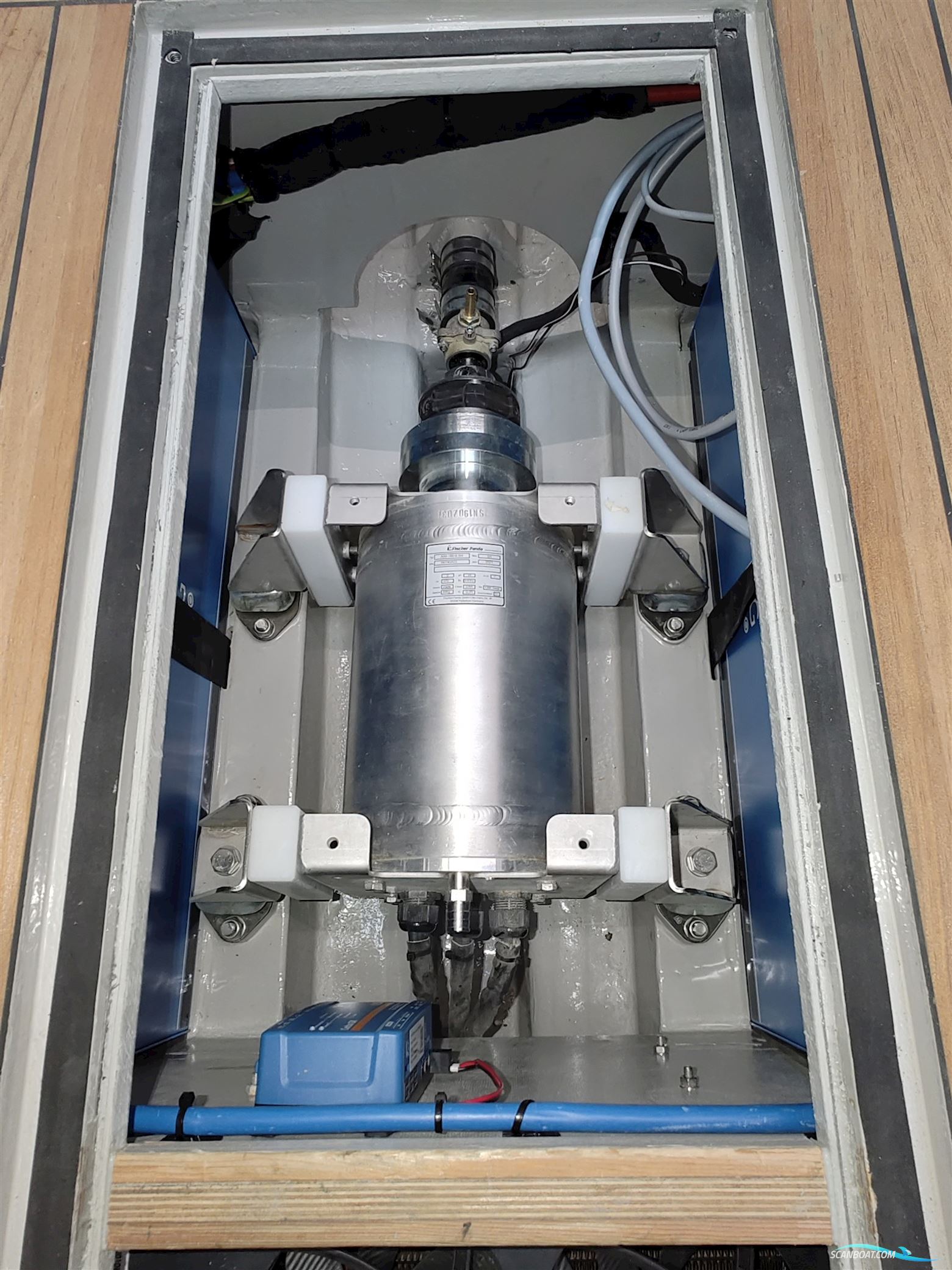 Yachtwerft Hamburg GmbH Elektro Tuckerboot 22f