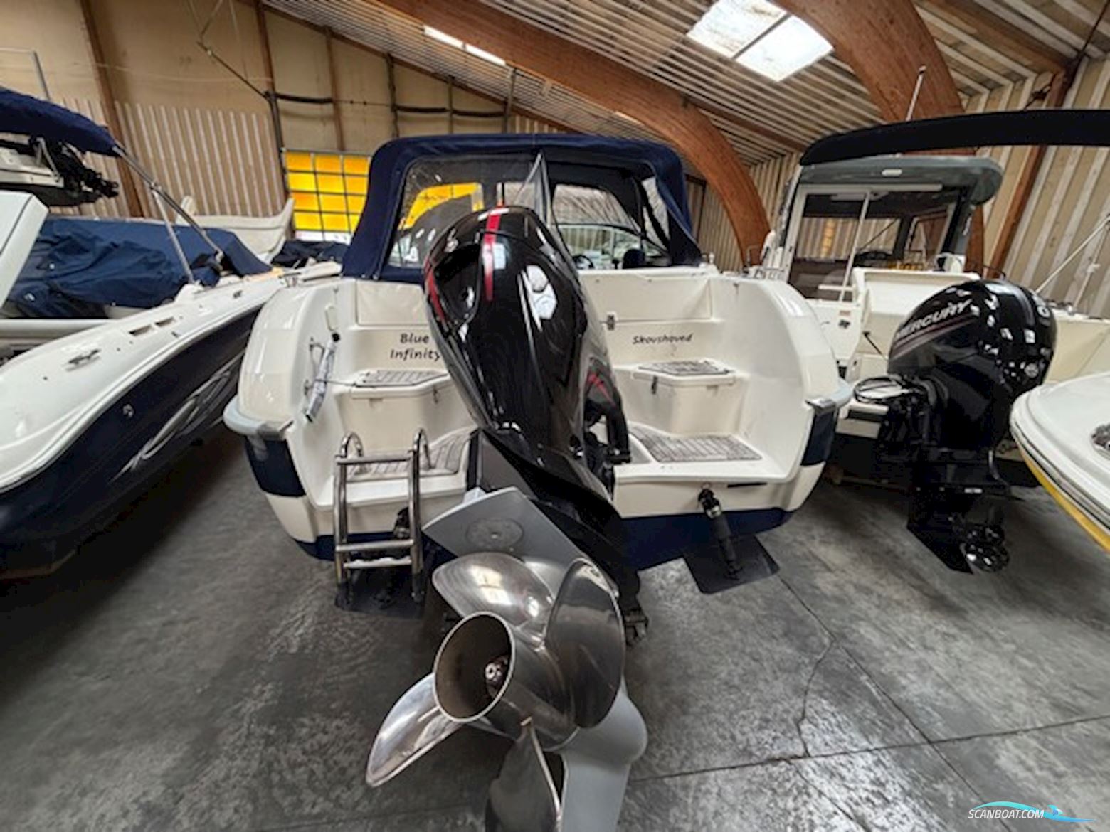 Yamarin 64 DC Med Mercury 150 HK Pro XS – Kun 98 Timer – Garanti Til 2027