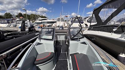 Yamarin 64 DC Motorboat 2017, with Yamaha F150 Detx, Ca. 93 Timmar engine, Sweden