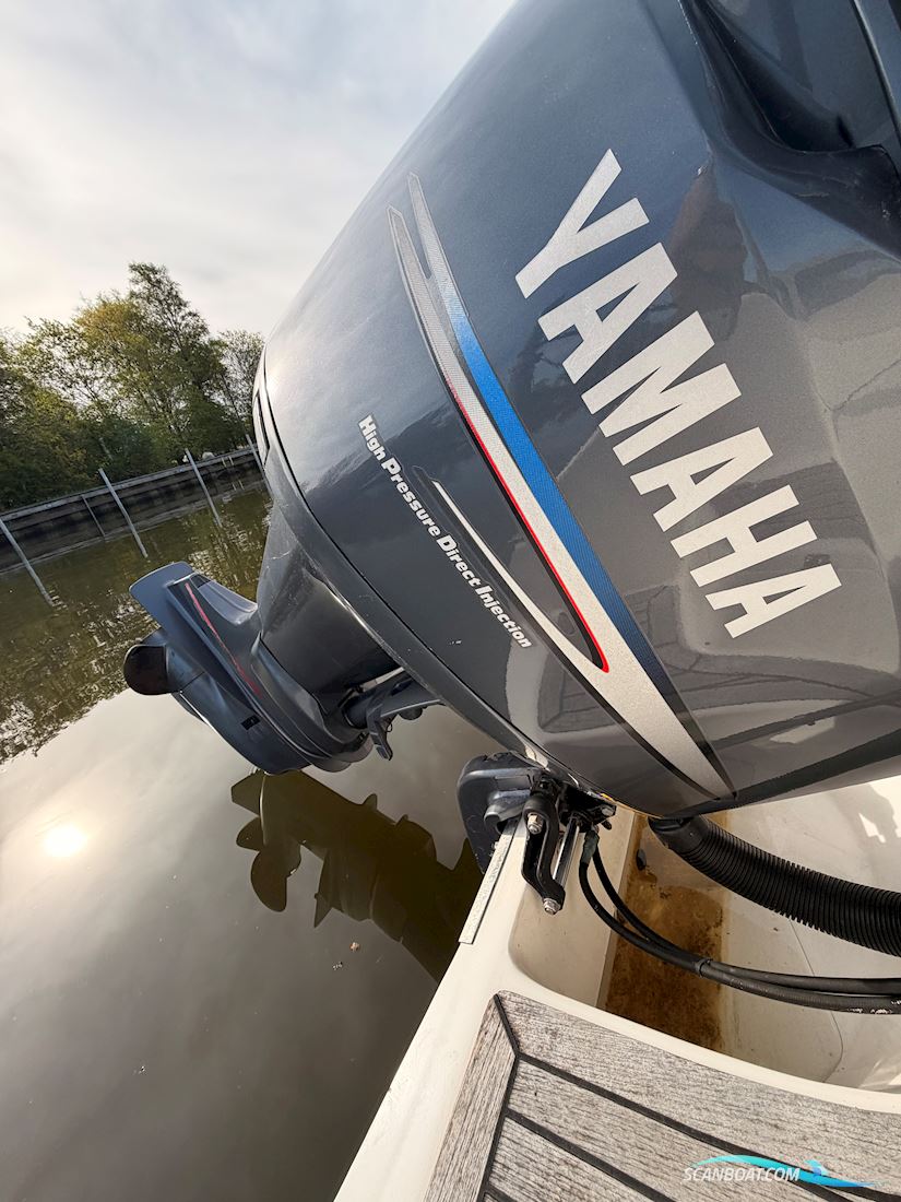 Yamarin 6420