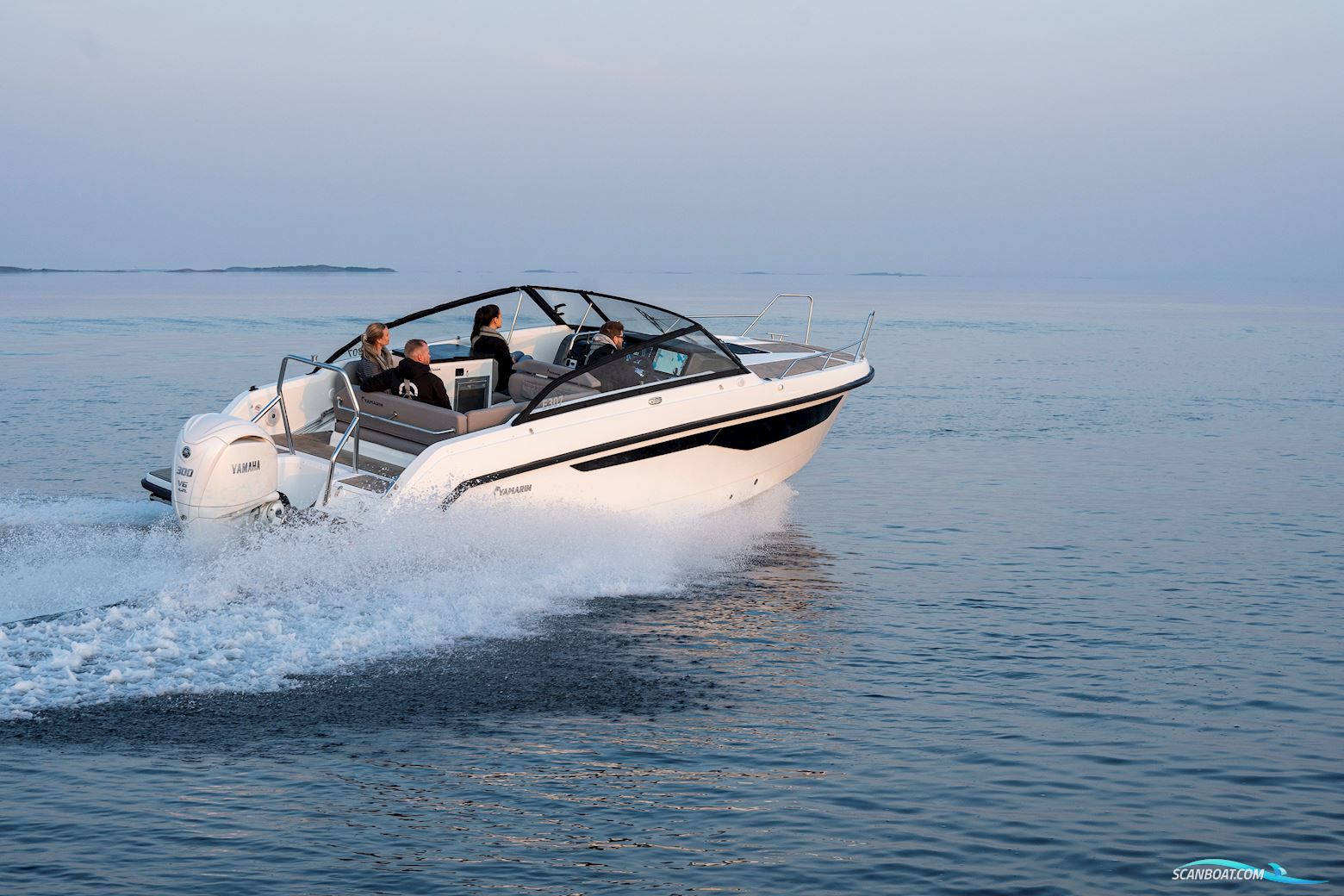 Yamarin 80 DC mit Yamaha F300XSB2 25 Betriebsstunden 