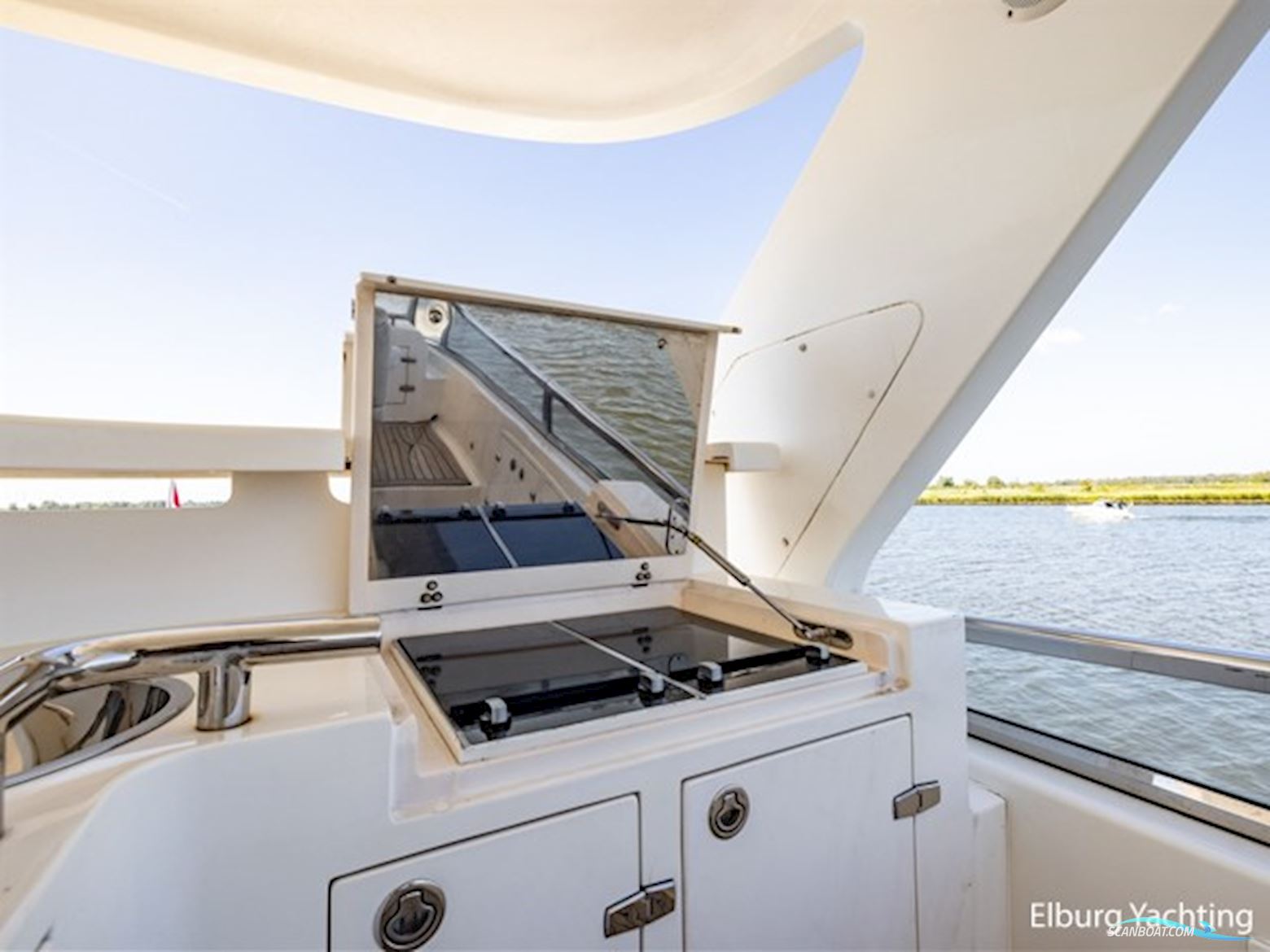 Yaretti 25.20 - Superior 