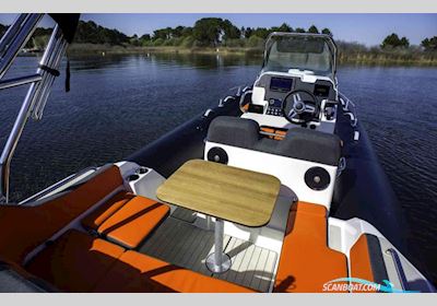 Zodiac Medline 6.8 RIB Motorboat 2027, with Suzuki/Yamaha engine, The Netherlands