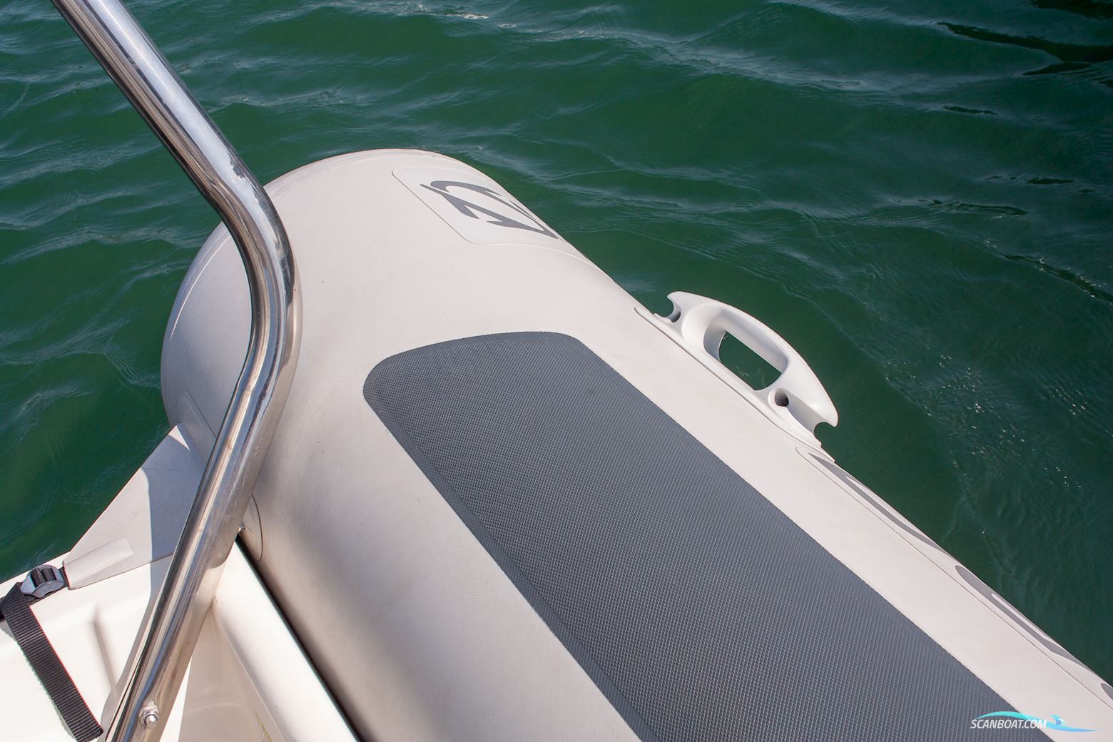 Zodiac Pro 12 Man