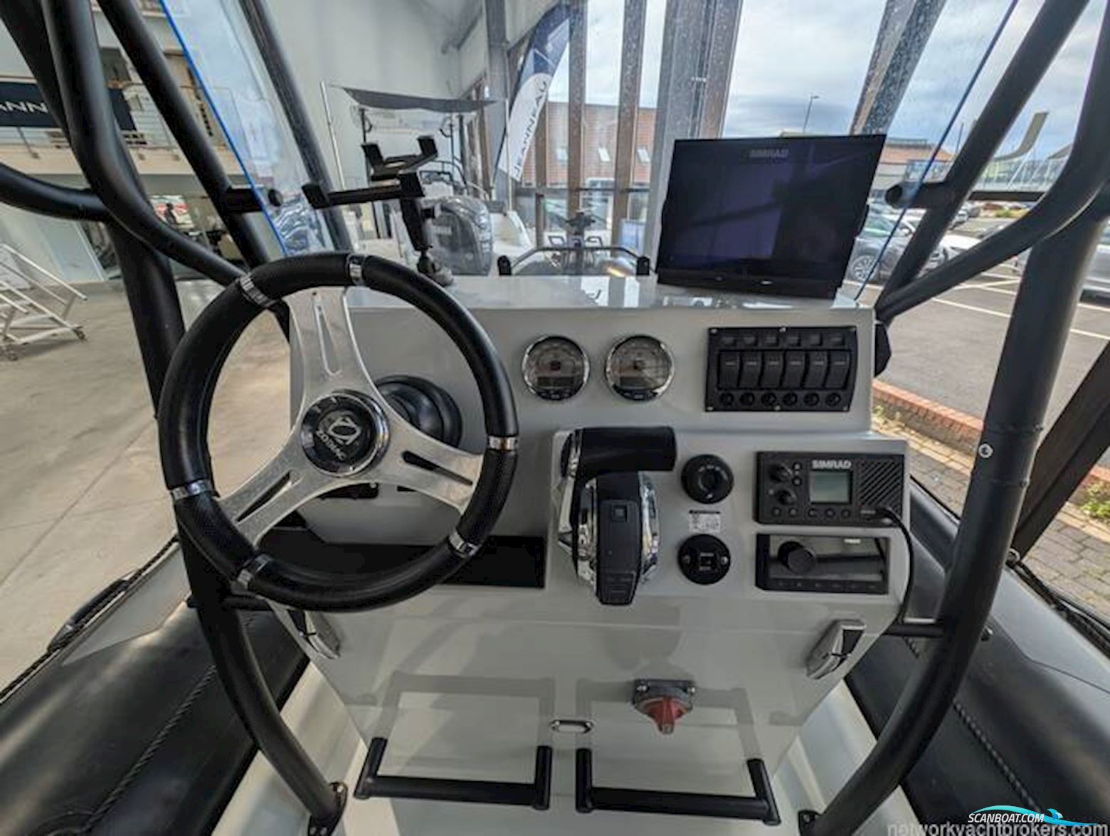 Zodiac Pro 7 RIB