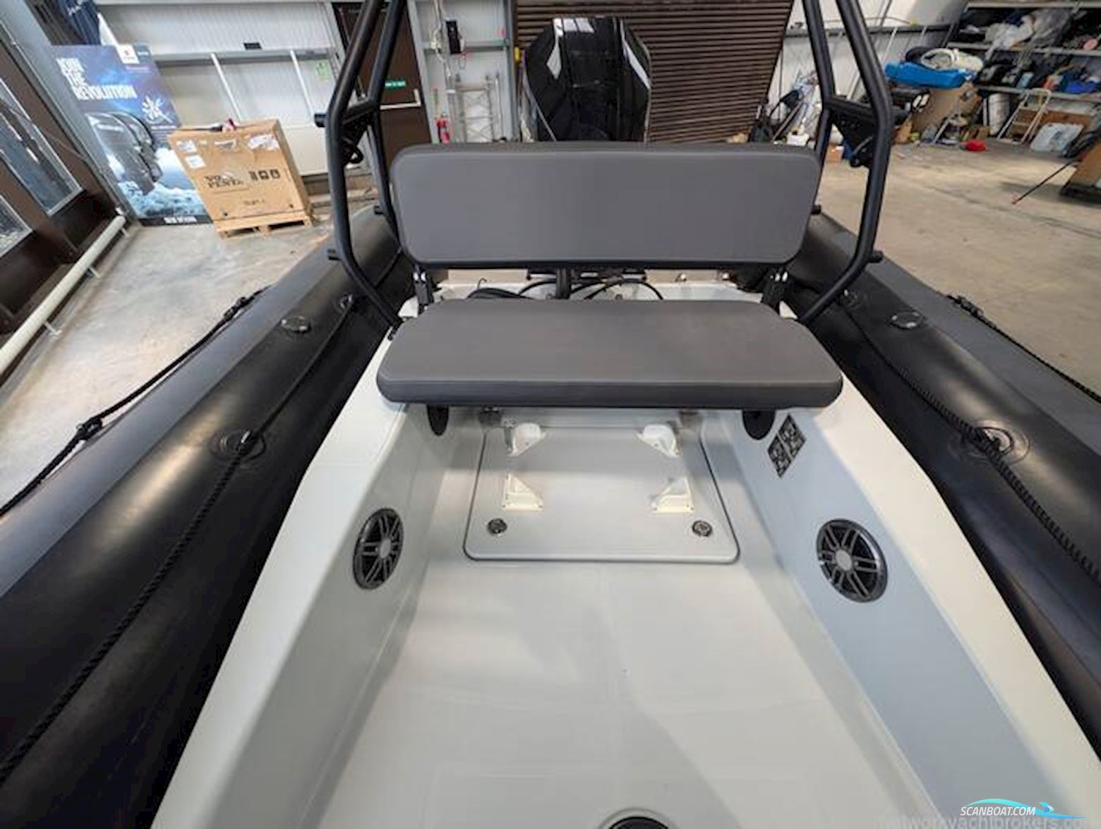 Zodiac Pro 7 RIB