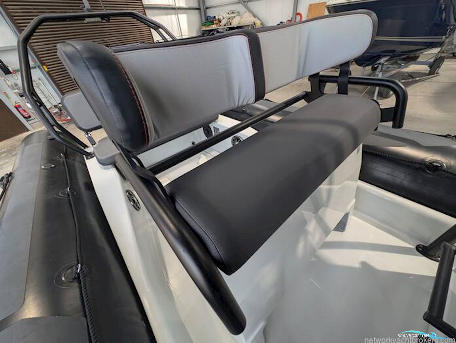 Zodiac Pro 7 RIB