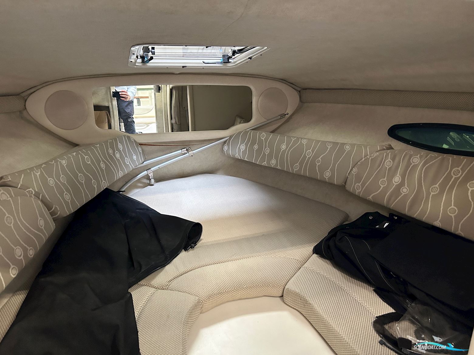  Searay 225 Weekender