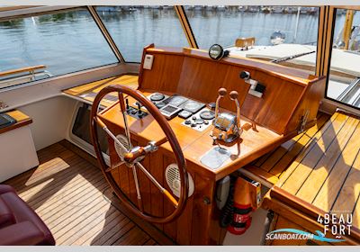 1350 AK Motorboot 1984, mit Ford Lehman 2725E 6,2L motor, Niederlande