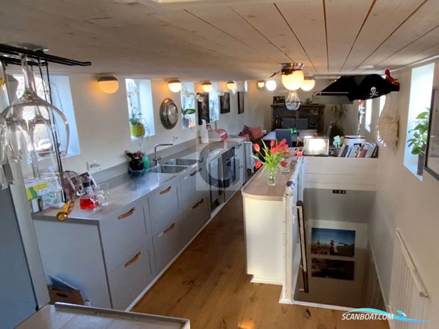 1896 29m Converted Icebreaker