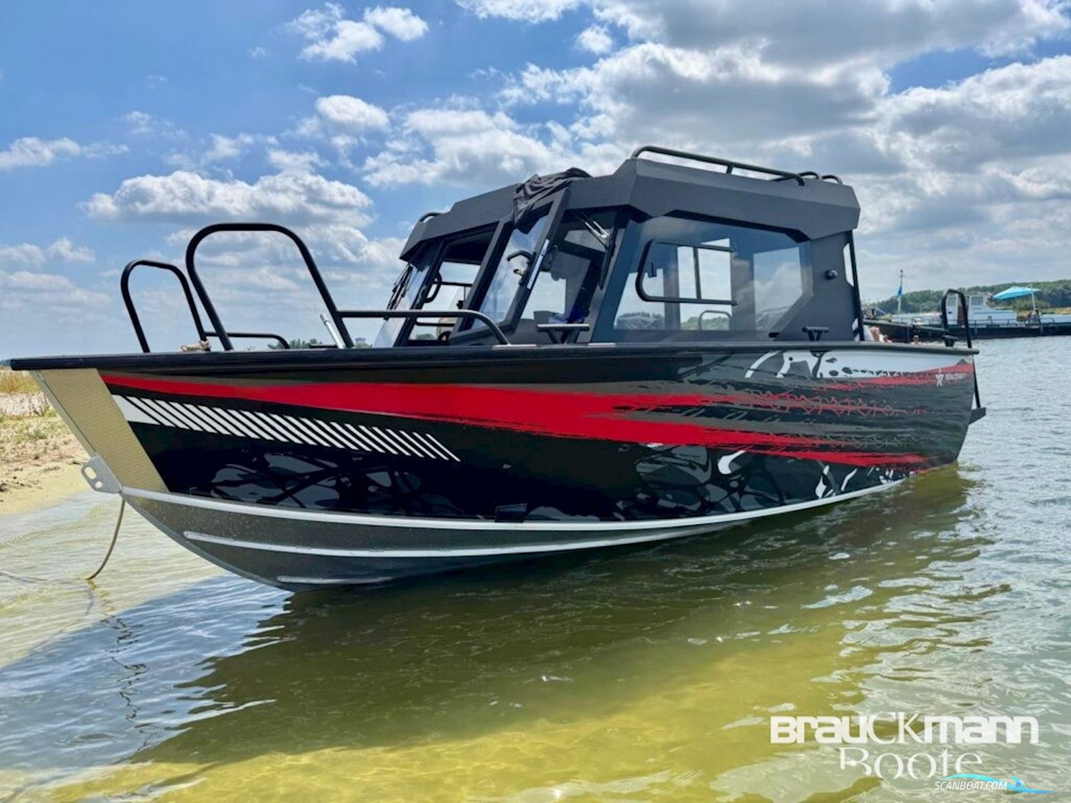 AB Inflatables 600 Cabin Motorboot 2022, mit Yamaha Motor Company motor, Deutschland