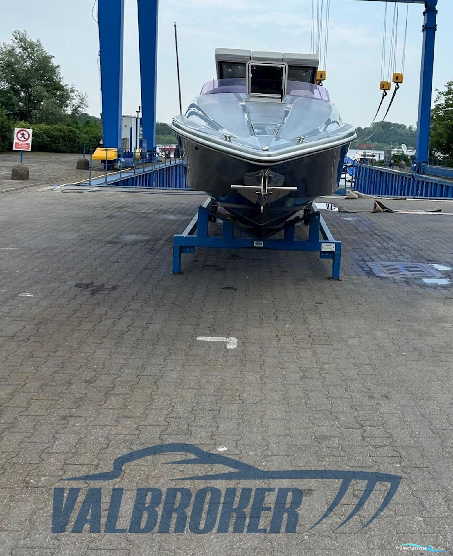 Abbate Tullio Superiority 32