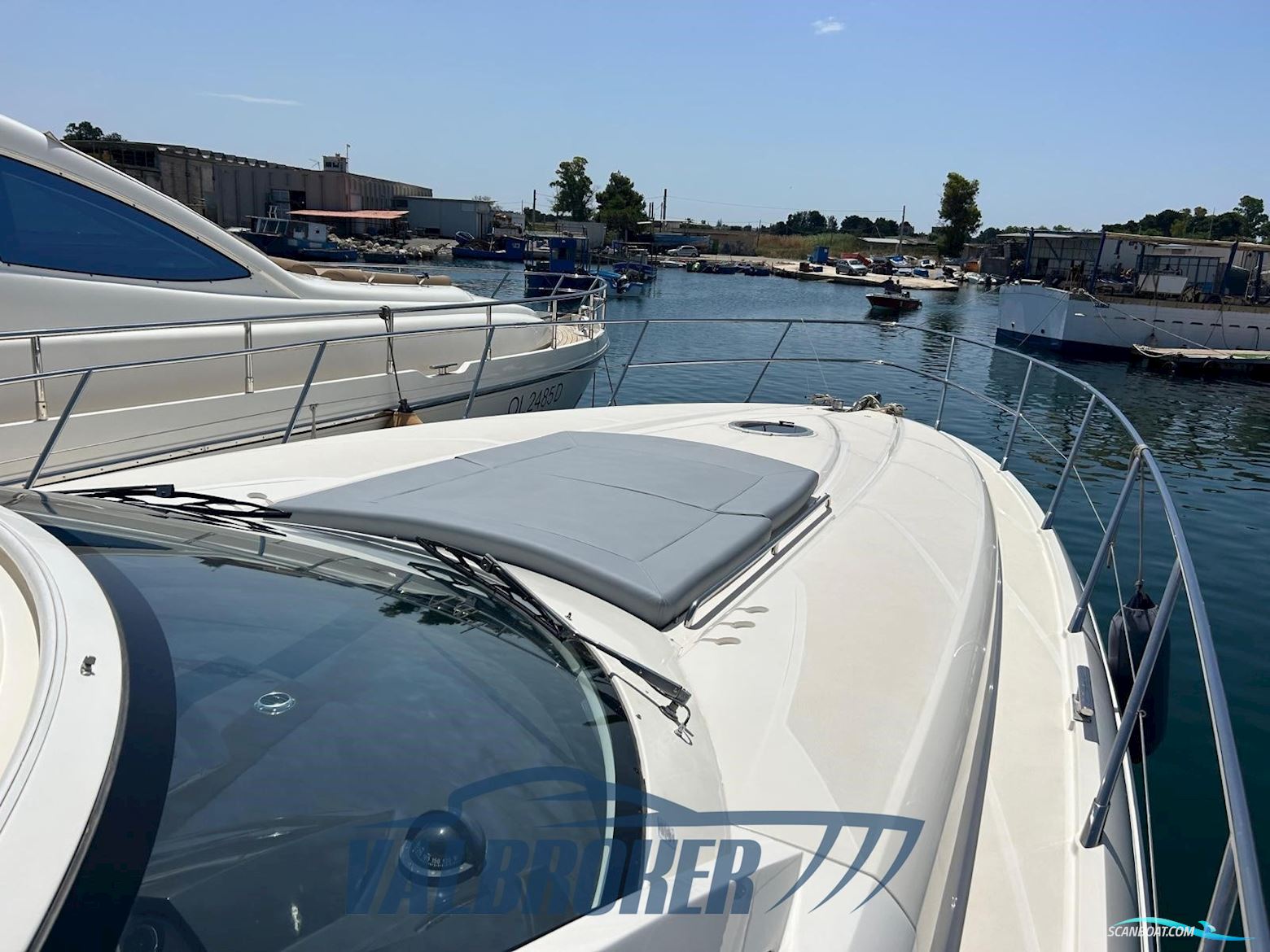Absolute 56 Motorboot 2007, mit Volvo Penta Ips 600 motor, Italien