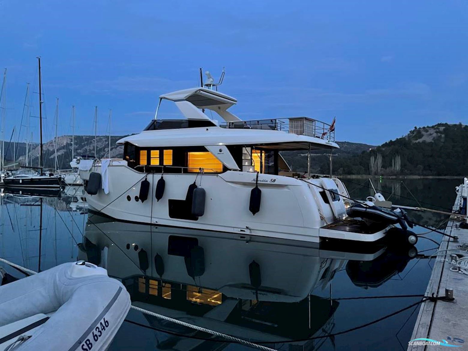 Absolute Navetta 58