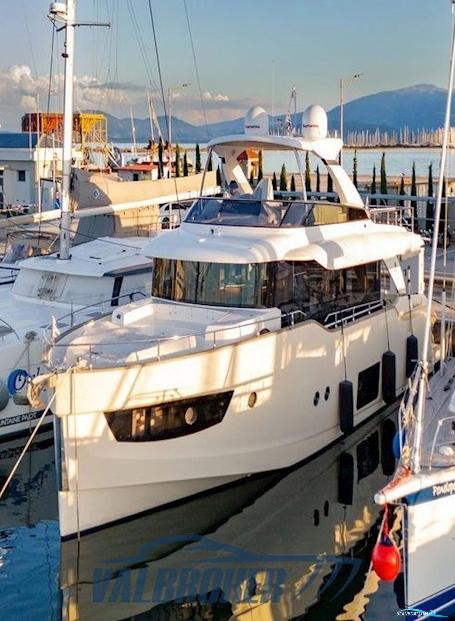 Absolute Navetta 58