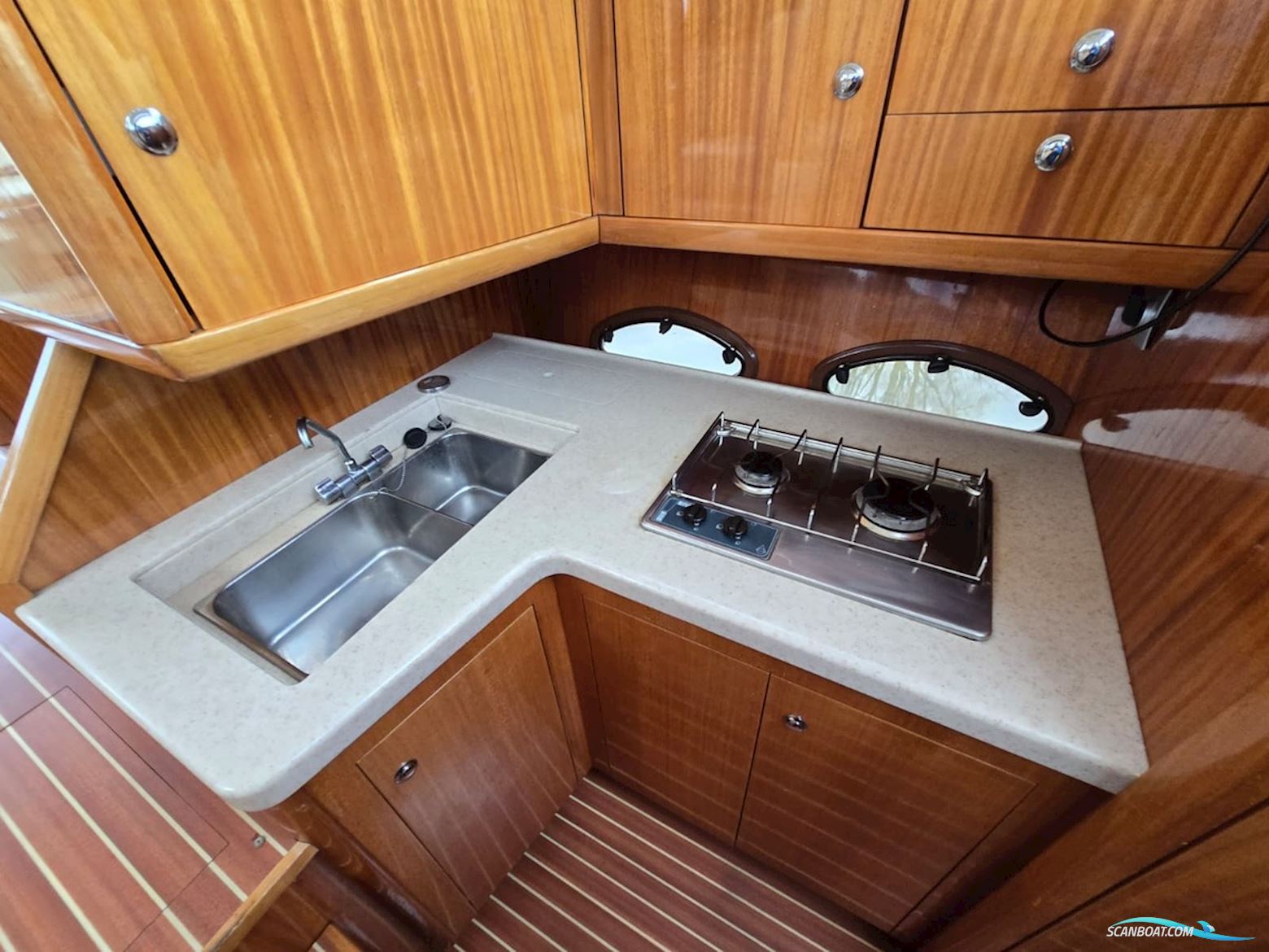 ACM Dynasty  43 Fly