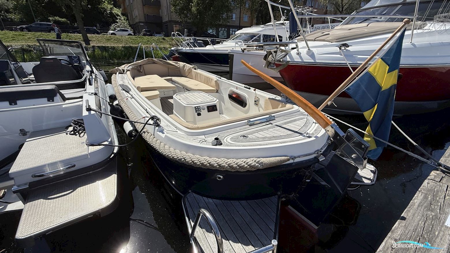 ADMIRAL 560