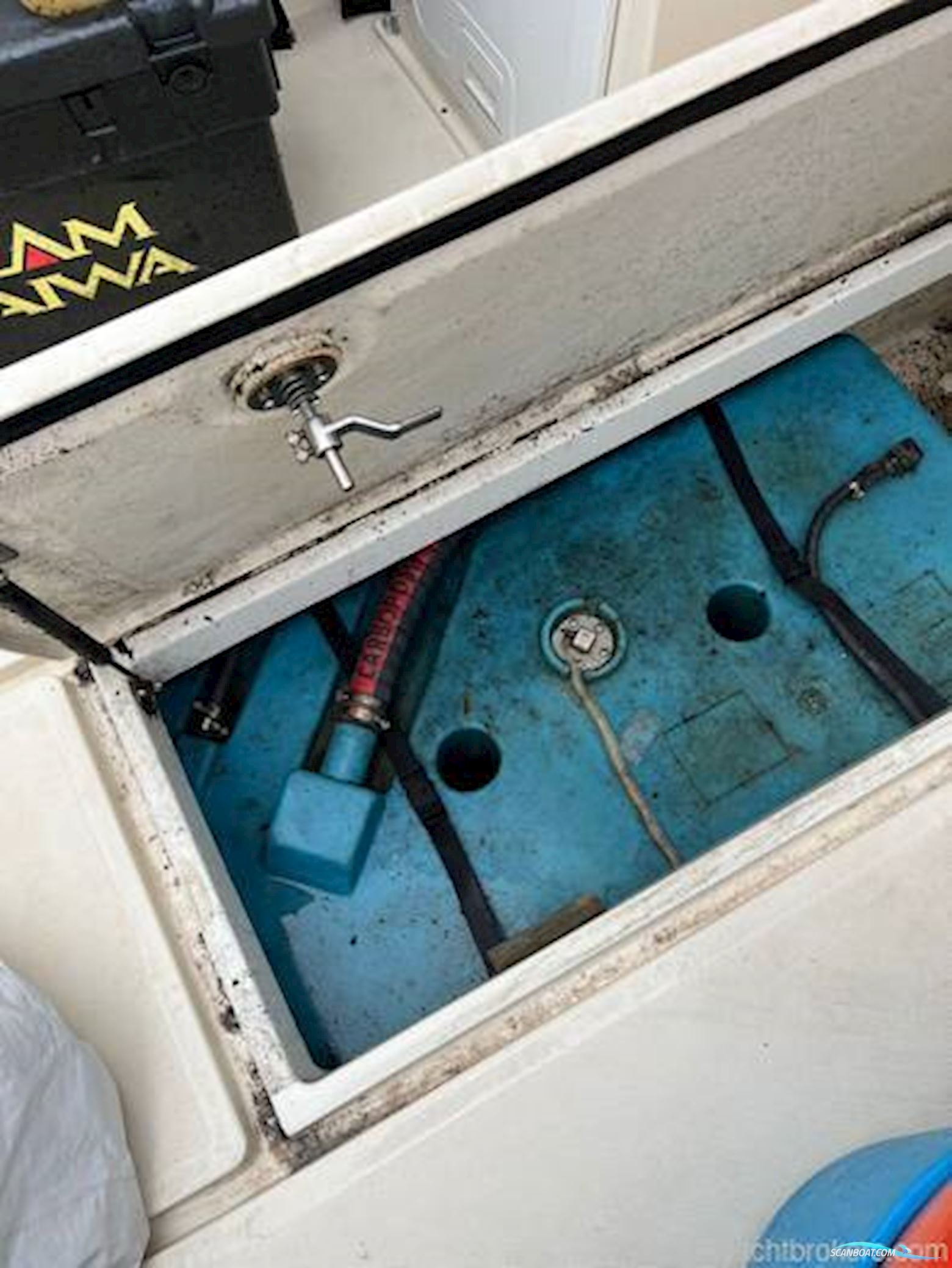 Admiral Shipyard Pro Fish 560