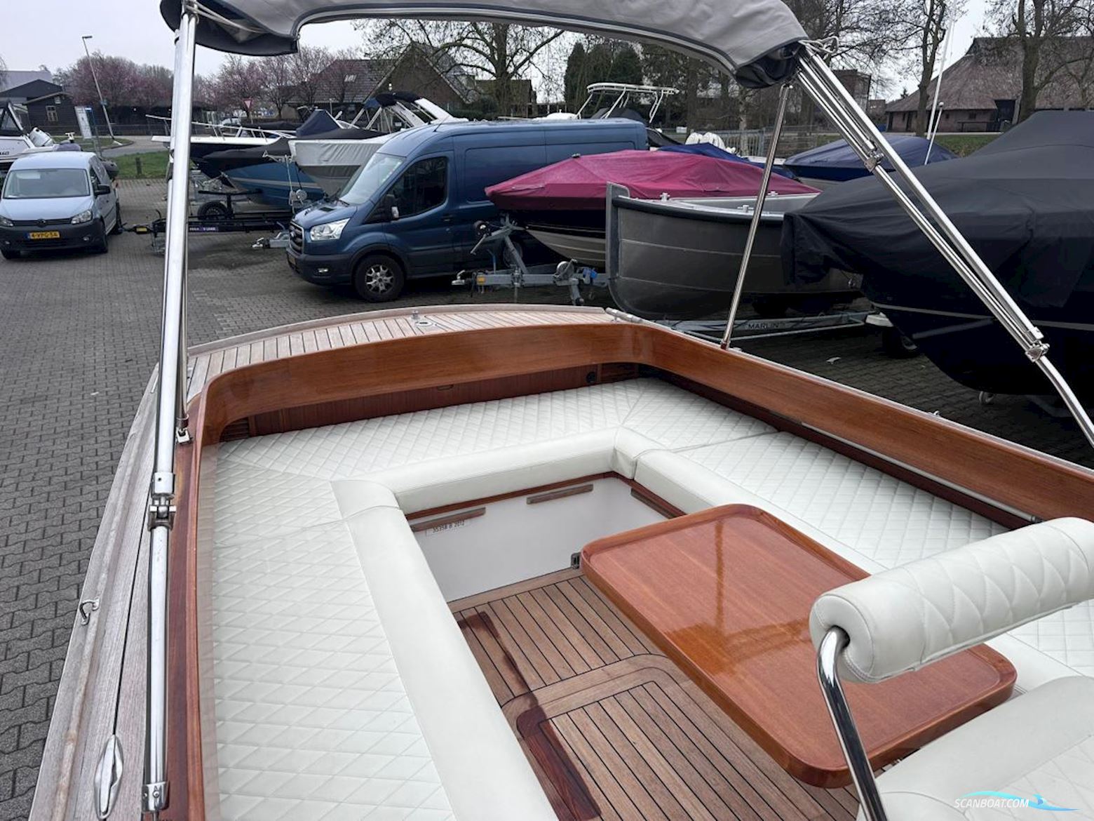 Admirals Tender  31 Fineliner by Van der Stadt