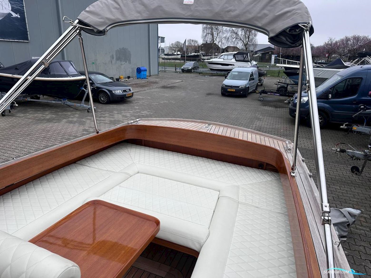 Admirals Tender 31 Fineliner by Van Der Stadt