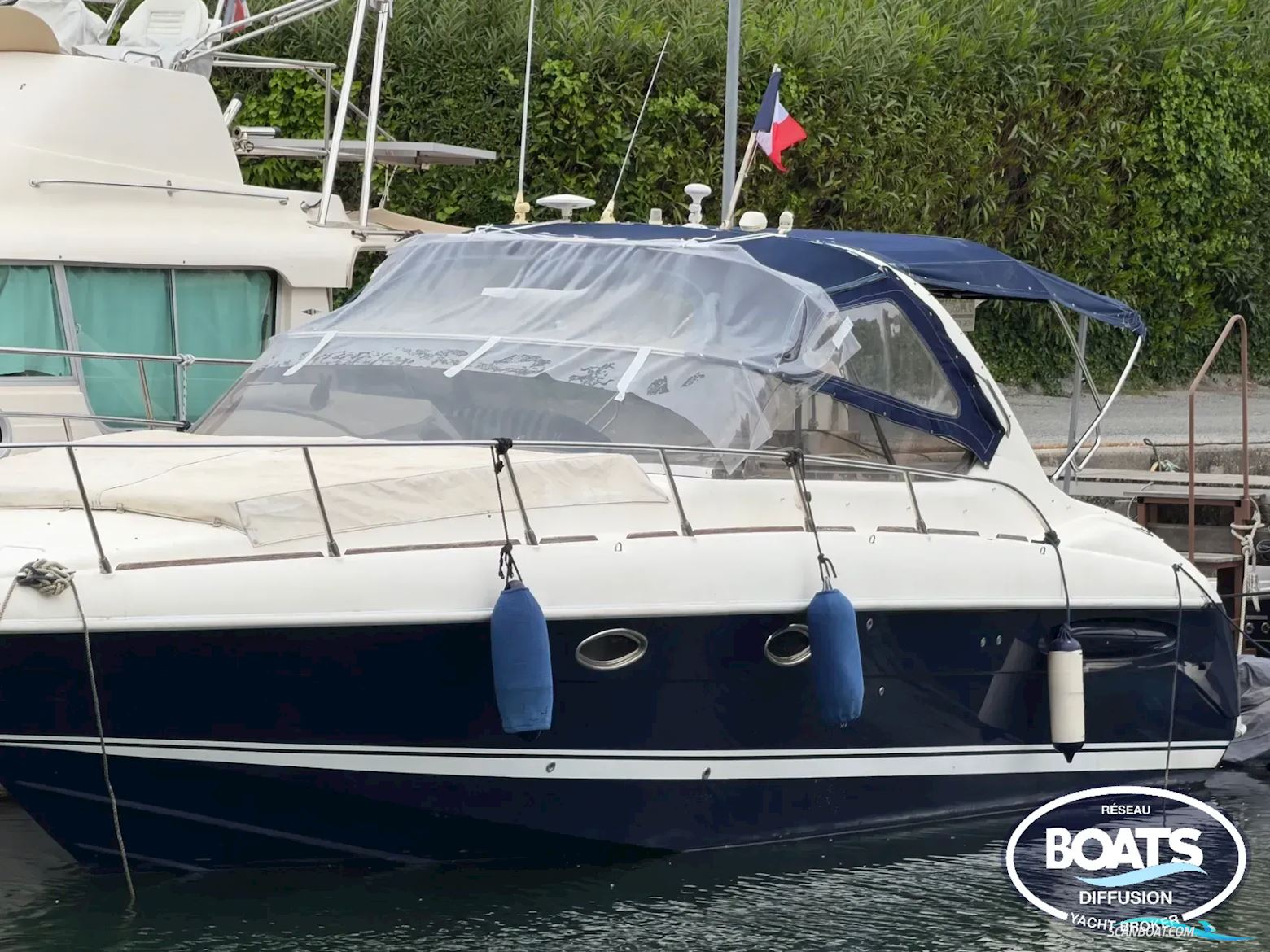 Airon Marine 325 Motorboot 2002, mit Volvo turbo diesel motor, Frankreich