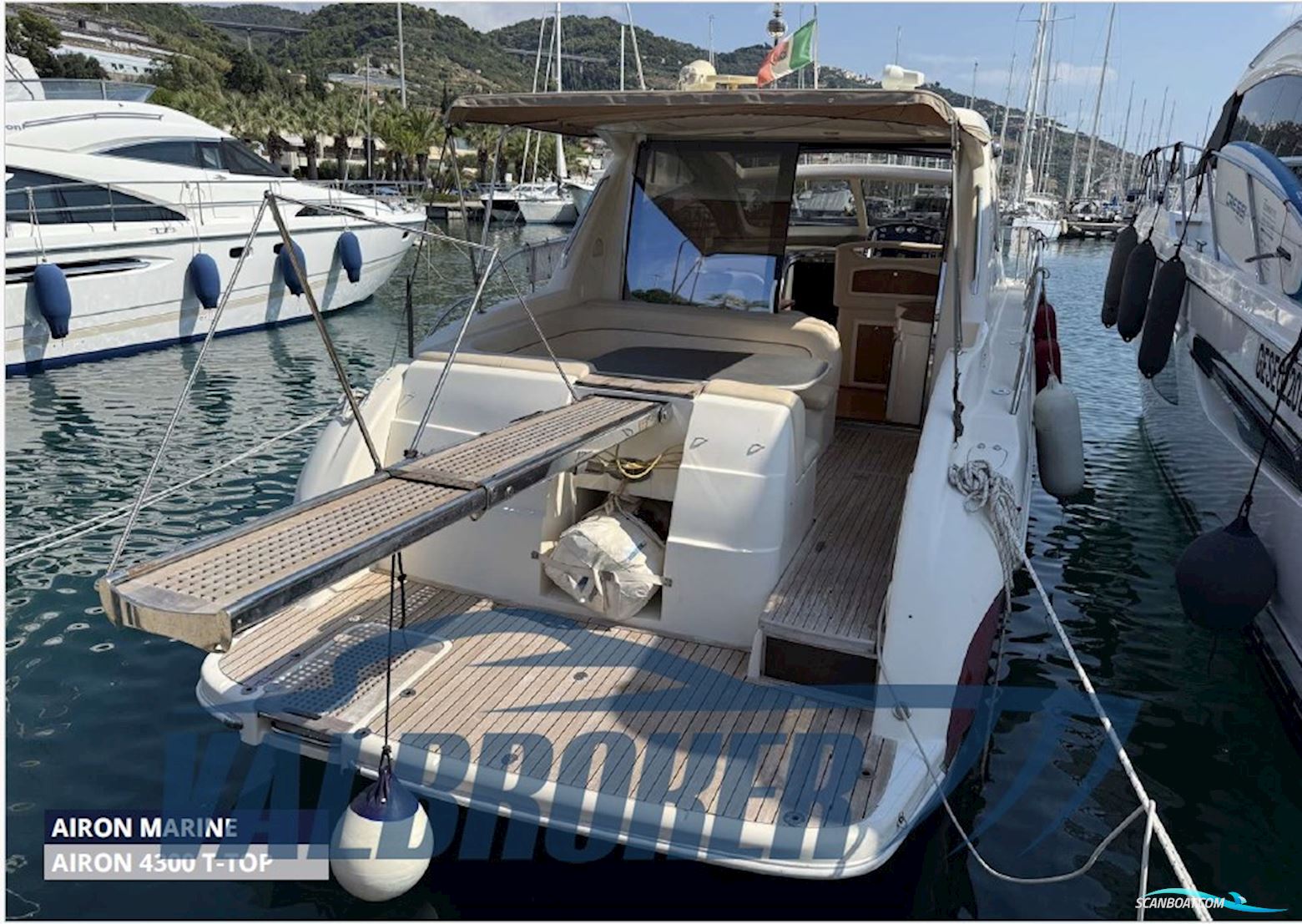 Airon Marine Airon 4300 T-Top