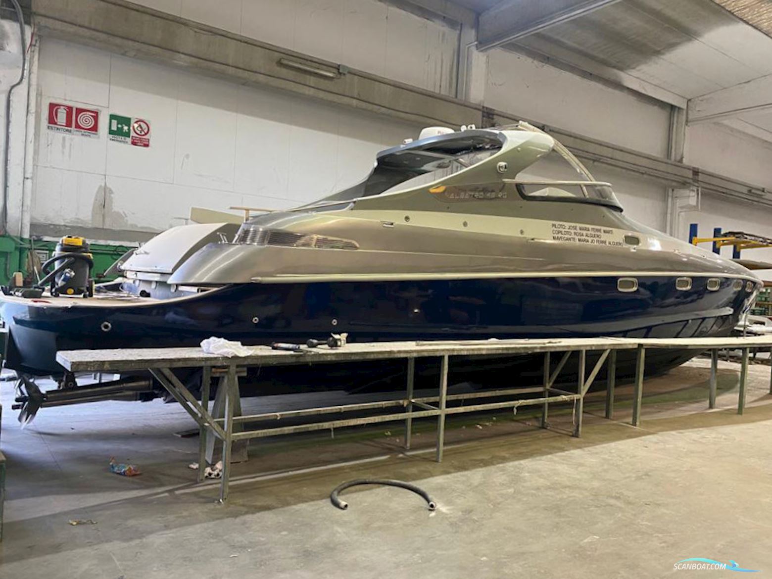 Albatro International S.R.L. Albatro 48 RS