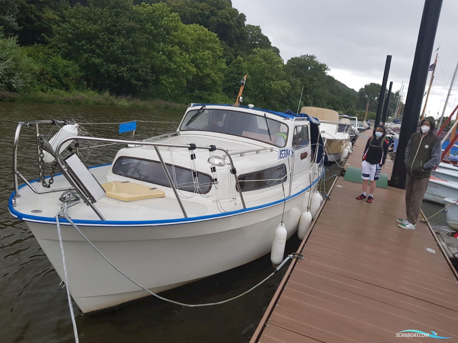 Albin 25 AK