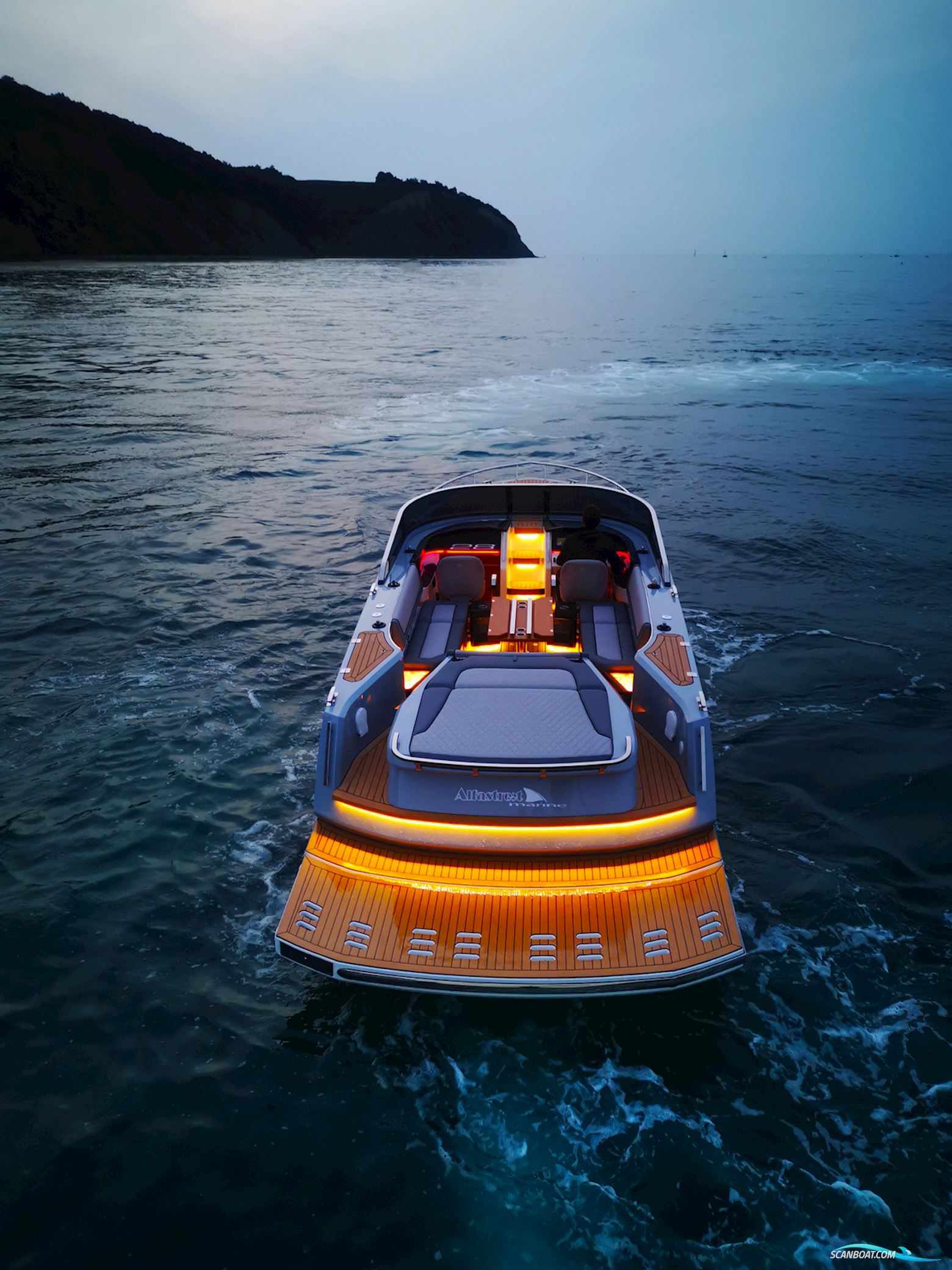 Alfastreet Marine 28 Cabin