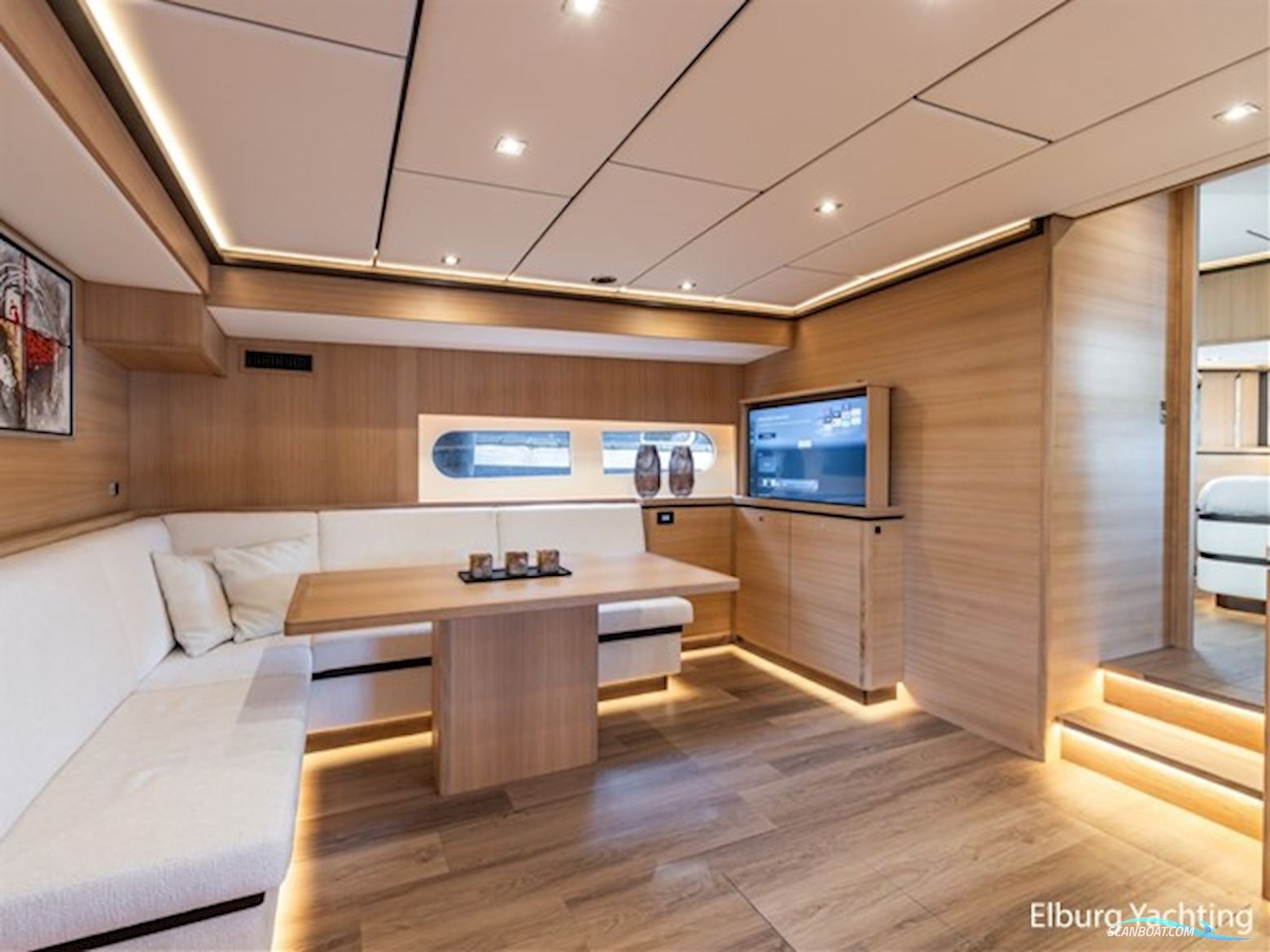 Alm Grand Voyager 65